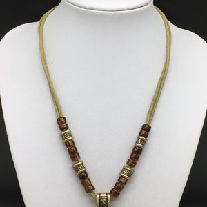 Premier Designs Jewelry - Premier Designs Gold Tone Pendant Necklace Premier Designs Jewelry - Premier Designs Gold Tone Pendant Necklace